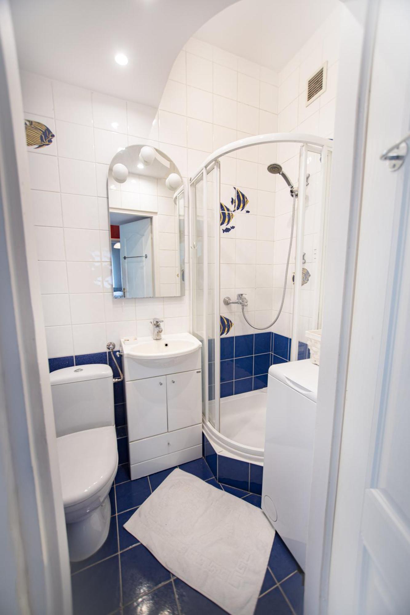 Hoza Str Apt. Great Location. Close To Everything. Appartement Warschau Buitenkant foto
